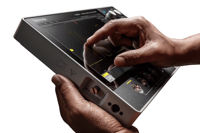 Tektronix 2 Series MSO with Touchscreen